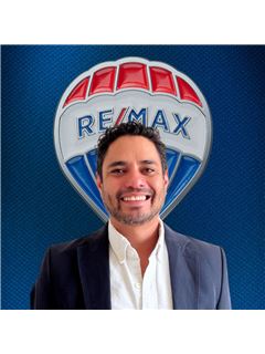 Broker/Owner - Alejandro Palicio Morales  - RE/MAX IML