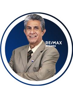 Luis Huitron Aguilar - RE/MAX Dreams