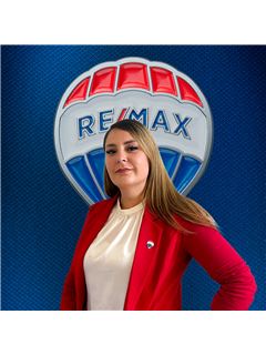 Mariana  Rábago Segura  - RE/MAX IML
