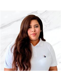 Melissa Martinez Cano - RE/MAX MID