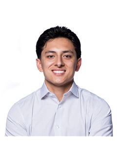 Zyon Urriza - RE/MAX Top Producers