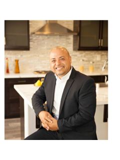 Andres Martinez - RE/MAX Top Producers