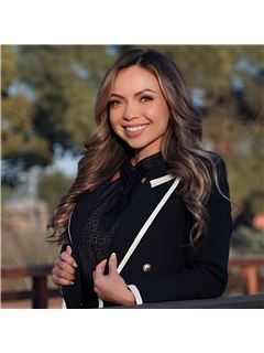 Mariah Cosio - RE/MAX Top Producers