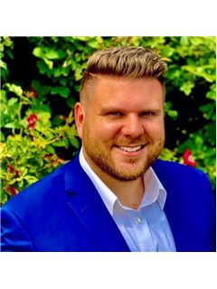 Ryan Parent Ryan Parent - RE/MAX Executive