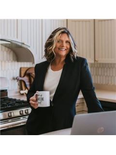 Ginger McBee - RE/MAX Unlimited