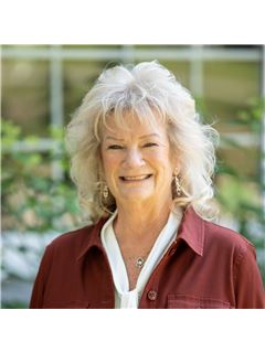 Brenda Newman Lawler Brenda Newman Lawler - RE/MAX Plaza