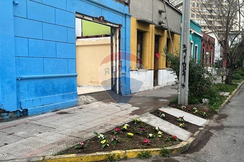 Commercial - Warehouse-Multi Tenant - Recoleta, Santiago, Metropolitana De Santiago - CL