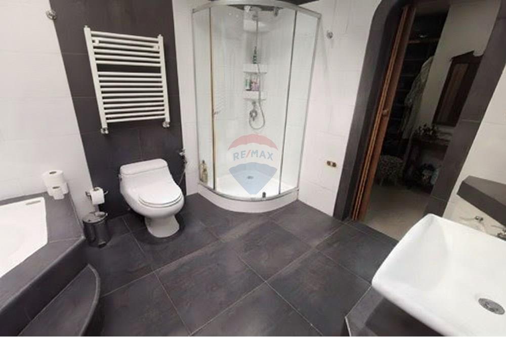 Residential - Отдельно стоящий дом - Las Condes, Santiago, Metropolitana De Santiago - CL - staging-digital (2).jpeg - 1028050218-24