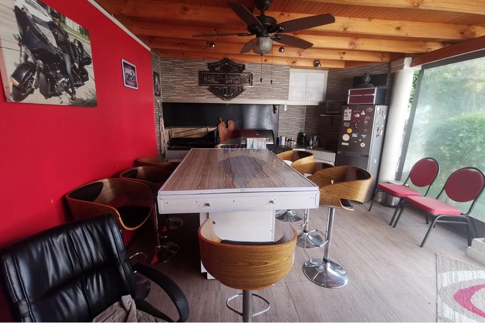 Residential - Отдельно стоящий дом - Las Condes, Santiago, Metropolitana De Santiago - CL - IMG_20250514_145307[1].jpg - 1028050218-24