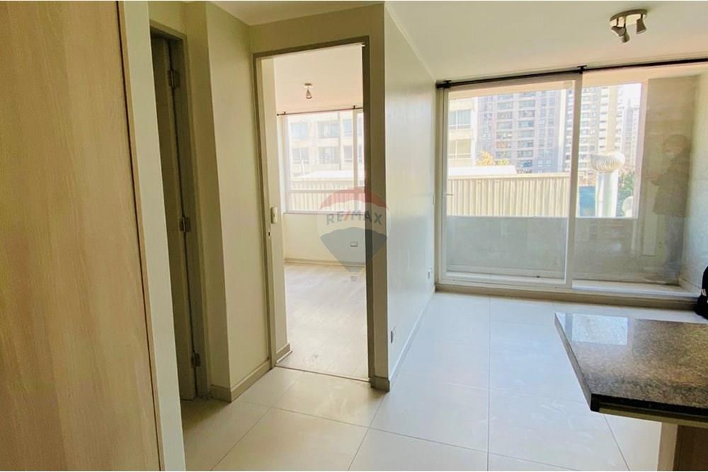 Residential - ਕੌਂਡੋ/ਅਪਾਰਟਮੈਂਟ - San Miguel, Santiago, Metropolitana De Santiago - CL - 1.jpg - 1028076056-83