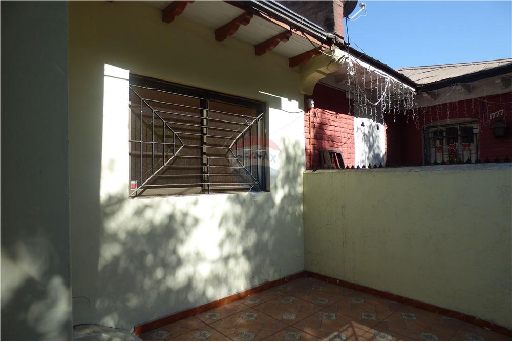 lakó - szabadonálló ház - Santiago, Santiago, Metropolitana De Santiago - CL - ENTRADA - egyéb - 1028018333-375