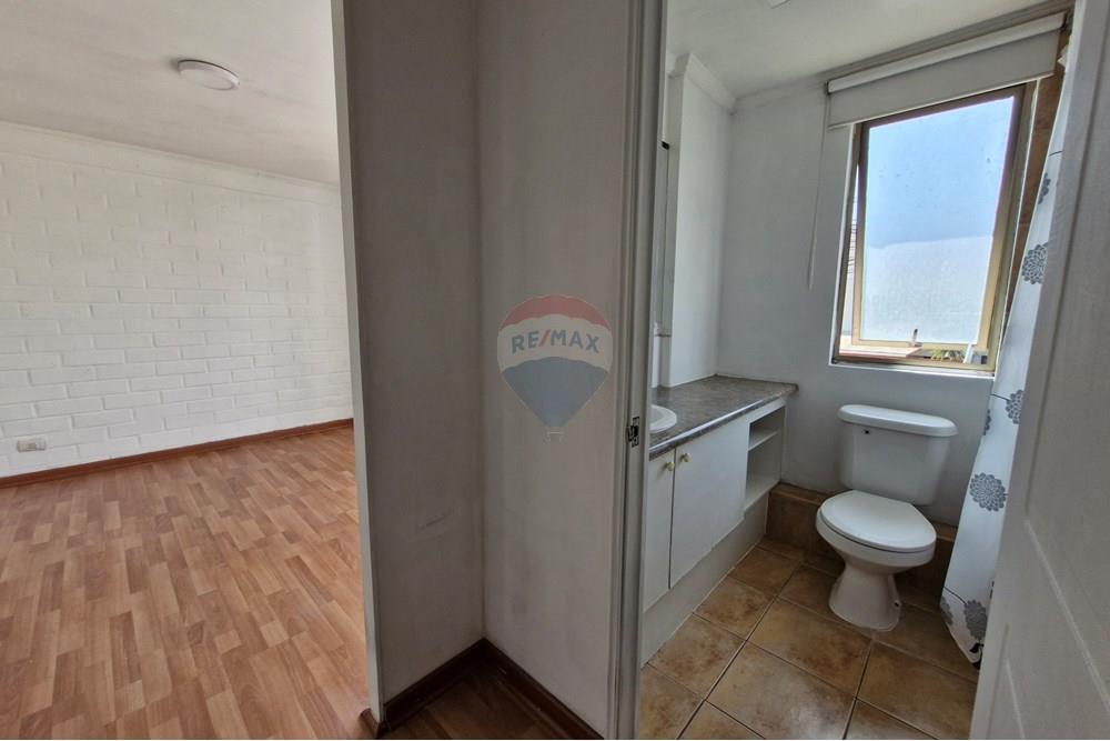 Rezidencijalno - Kuća  - Quilicura, Santiago, Metropolitana De Santiago - CL - 20250811_121033.jpg - 1028057042-776