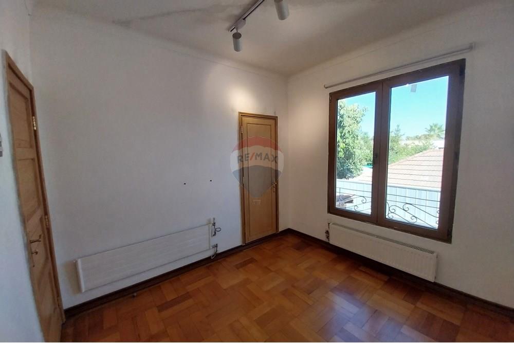 Residential - Hus - Ñuñoa, Santiago, Metropolitana De Santiago - CL - Ofi 3 pieza4.jpg - Soverom - 1028085003-103