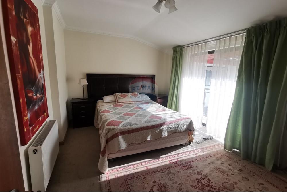 Residential - Отдельно стоящий дом - Las Condes, Santiago, Metropolitana De Santiago - CL - IMG_20250514_145820[1].jpg - 1028050218-24