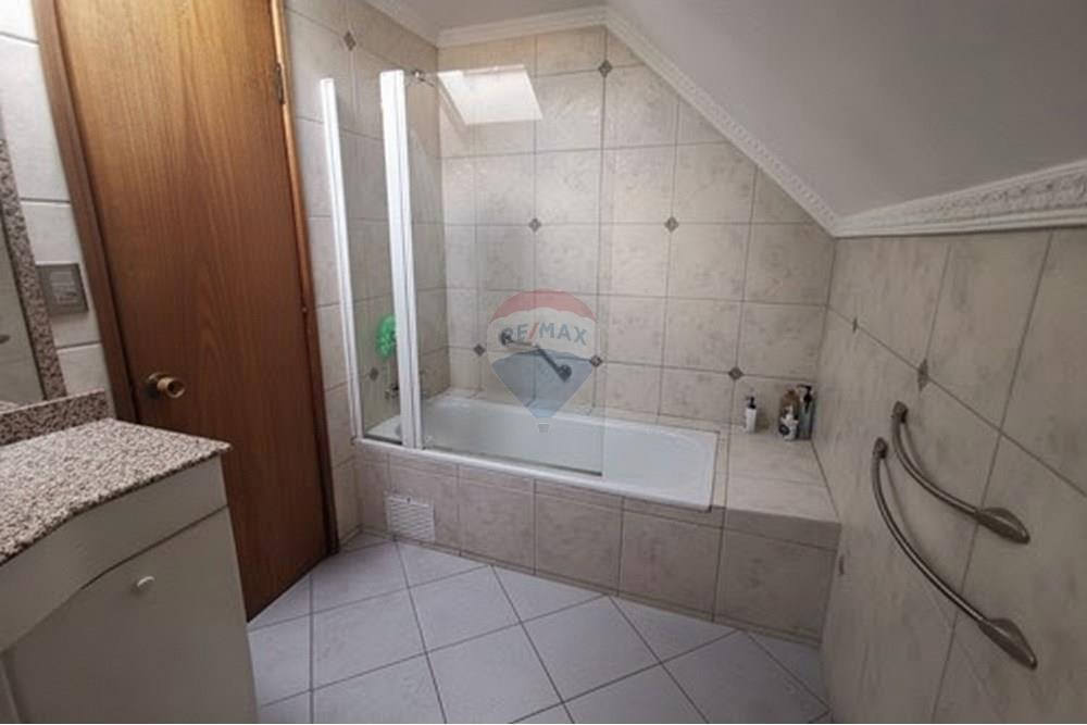 Residential - Отдельно стоящий дом - Las Condes, Santiago, Metropolitana De Santiago - CL - staging-digital (6).jpeg - 1028050218-24