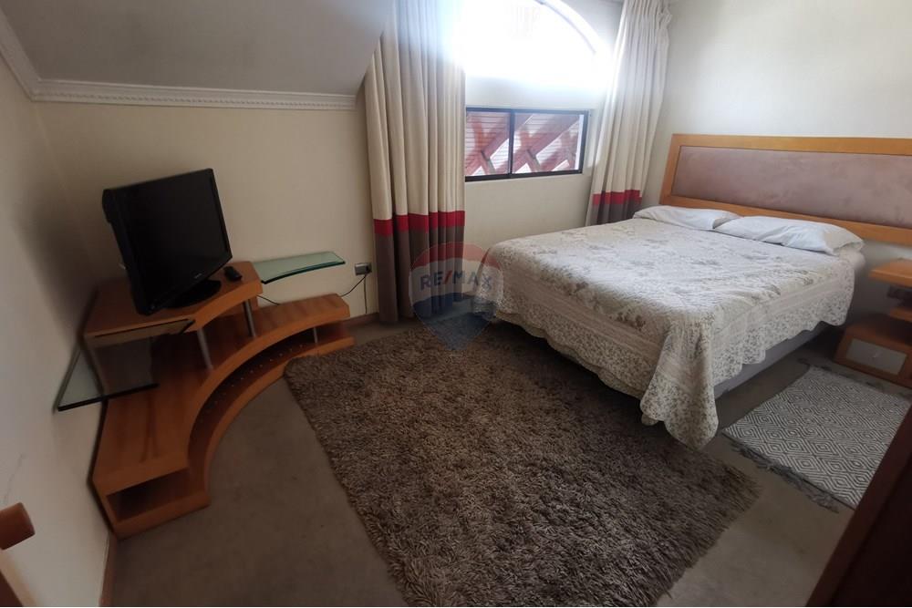 Residential - Отдельно стоящий дом - Las Condes, Santiago, Metropolitana De Santiago - CL - IMG_20250514_145646[1].jpg - 1028050218-24