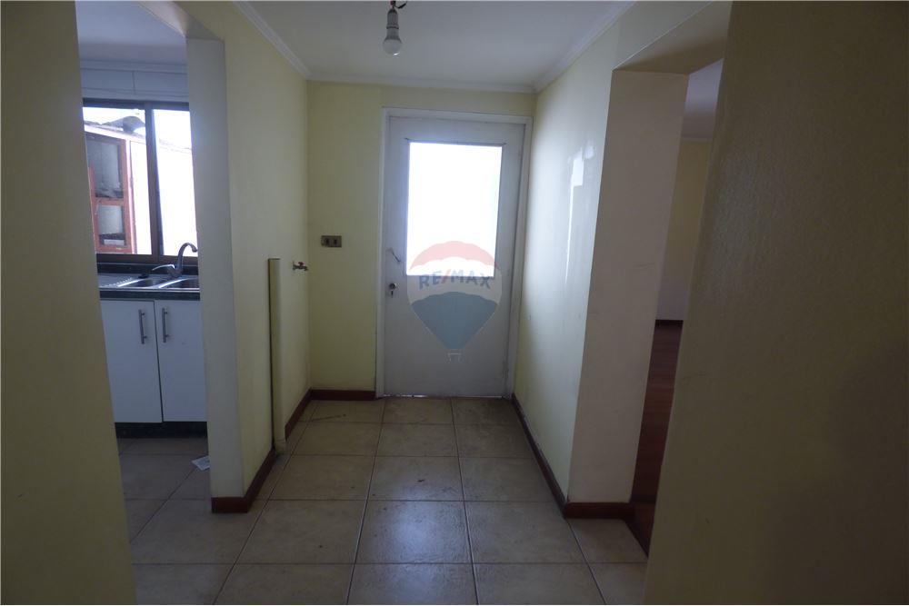 lakó - szabadonálló ház - Santiago, Santiago, Metropolitana De Santiago - CL - entrada  - egyéb - 1028018333-375