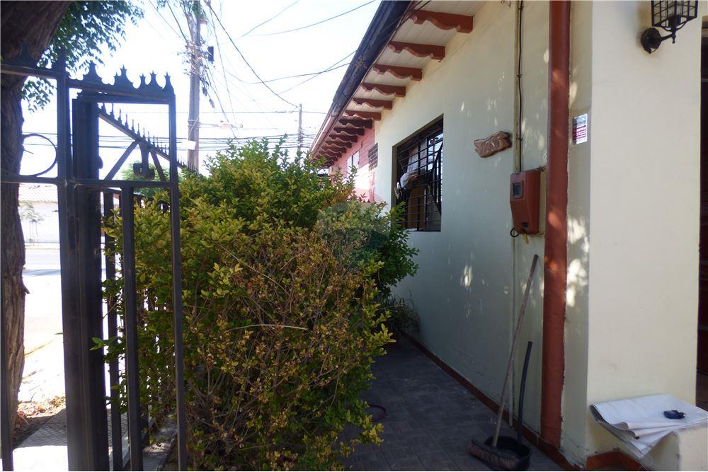 lakó - szabadonálló ház - Santiago, Santiago, Metropolitana De Santiago - CL - ANTEJARDIN - egyéb - 1028018333-375