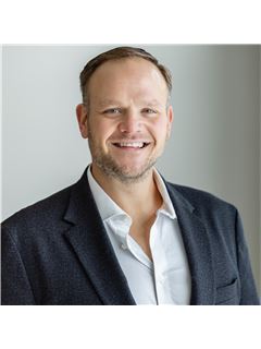 Jonathan Hoffman Jonathan Hoffman - RE/MAX Real Estate (Edmonton)