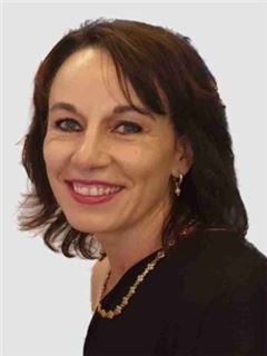 営業 - Liza Du Toit - RE/MAX First - Bloemfontein