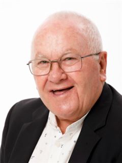 Don Fietze Aģents - Don Fietze - RE/MAX Address (Upper Highway)