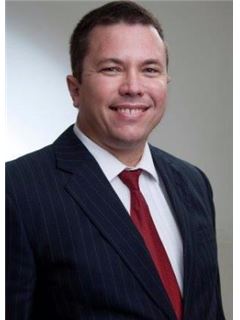 営業 - Tinus Bosch - RE/MAX First - Bloemfontein