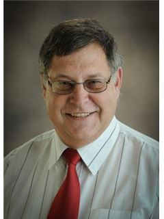 営業 - Chris van Heerden - RE/MAX First - Bloemfontein