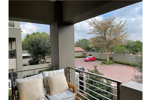 Residential - Condo/Apartment - Paulshof, Gauteng - South Africa