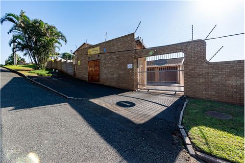 Residential - Townhouse - Amanzimtoti, KwaZulu Natal - South Africa