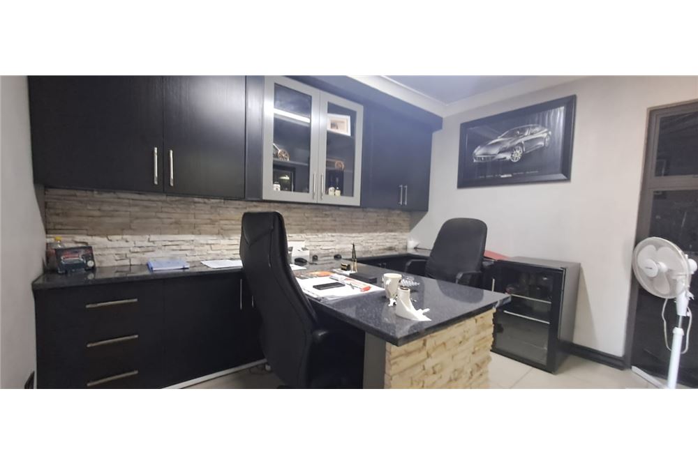 Comercial - Almacén - Vanderbijlpark CE 6, Gauteng - South Africa - 9 - 1031010001-10