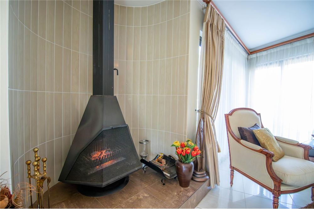 Residential - ਅਲੱਗ ਥਲੱਗ ਬਣਿਆ ਹੋਇਆ ਘਰ - Caribbean Beach, North West - South Africa - 8 - 1031416034-325