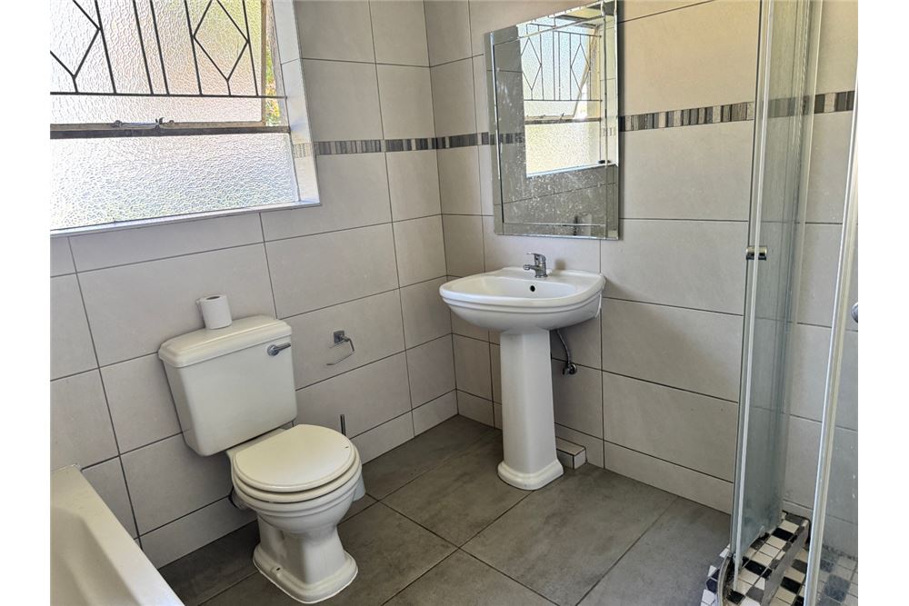 Mieszkaniowa - Dom wolnostojący - Randburg Central, Gauteng - South Africa - 22 - 1031428060-2