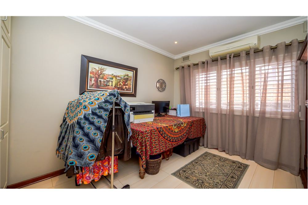 Residential - Byhus - Morningside, KwaZulu Natal - South Africa - 29 - 1031389006-962