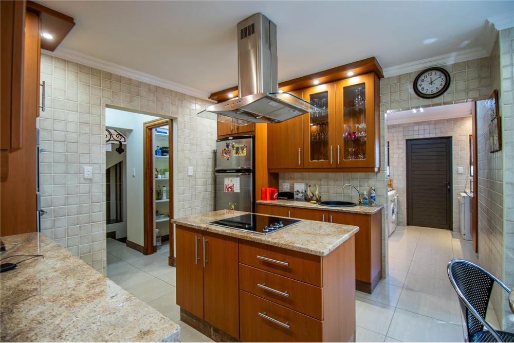 Residential - ਅਲੱਗ ਥਲੱਗ ਬਣਿਆ ਹੋਇਆ ਘਰ - Caribbean Beach, North West - South Africa - 13 - 1031416034-325