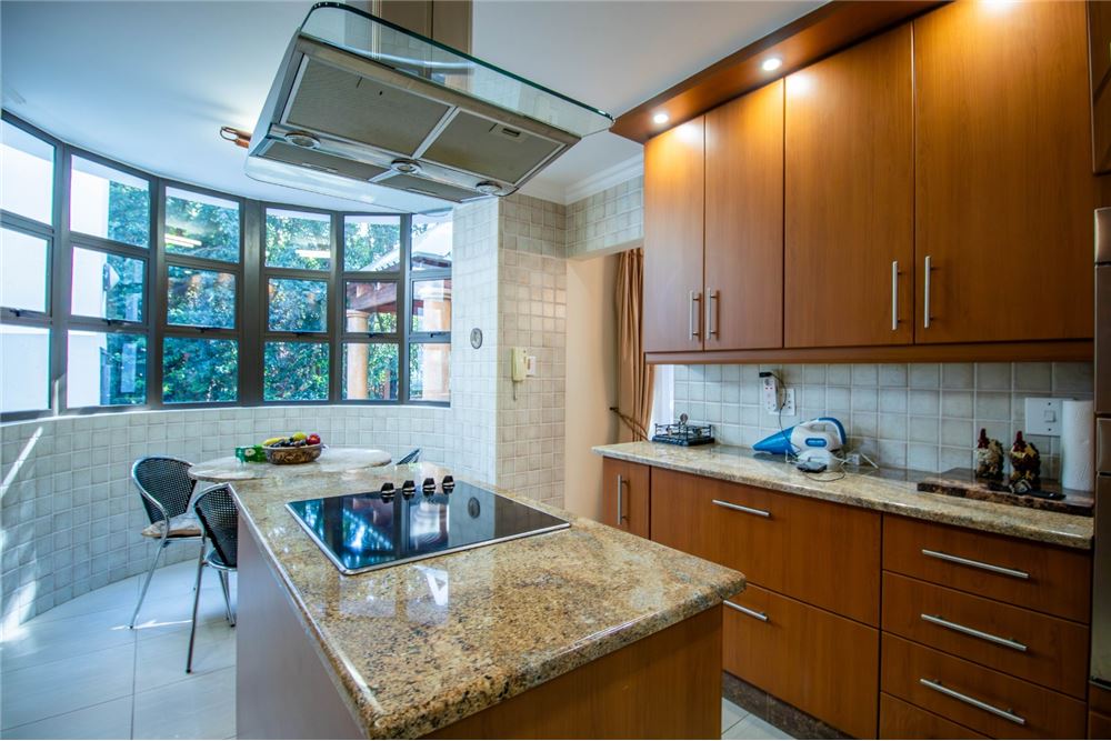 Residential - ਅਲੱਗ ਥਲੱਗ ਬਣਿਆ ਹੋਇਆ ਘਰ - Caribbean Beach, North West - South Africa - 14 - 1031416034-325