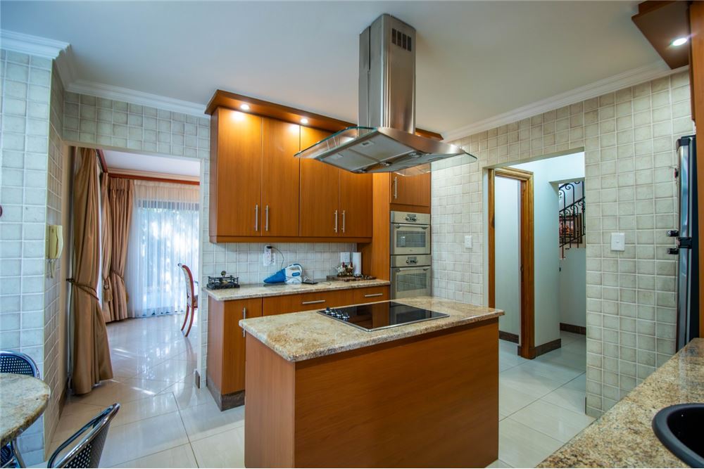 Residential - ਅਲੱਗ ਥਲੱਗ ਬਣਿਆ ਹੋਇਆ ਘਰ - Caribbean Beach, North West - South Africa - 17 - 1031416034-325