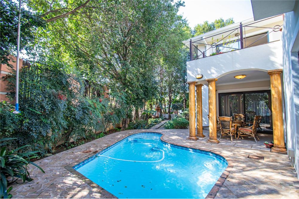 Residential - ਅਲੱਗ ਥਲੱਗ ਬਣਿਆ ਹੋਇਆ ਘਰ - Caribbean Beach, North West - South Africa - 37 - 1031416034-325