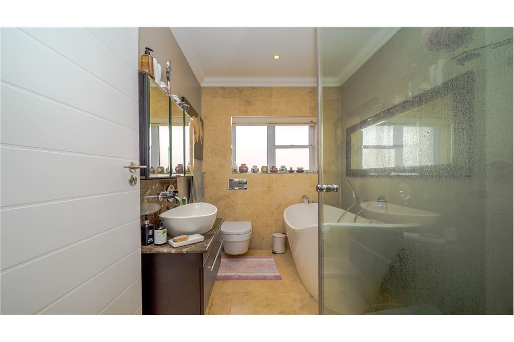 Residential - Byhus - Morningside, KwaZulu Natal - South Africa - 25 - 1031389006-962