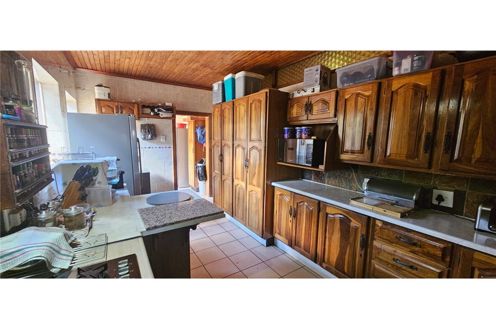 Residential - Hiša večstanovanjska - Brackenhurst, Gauteng - South Africa - 4 - 1031421032-350