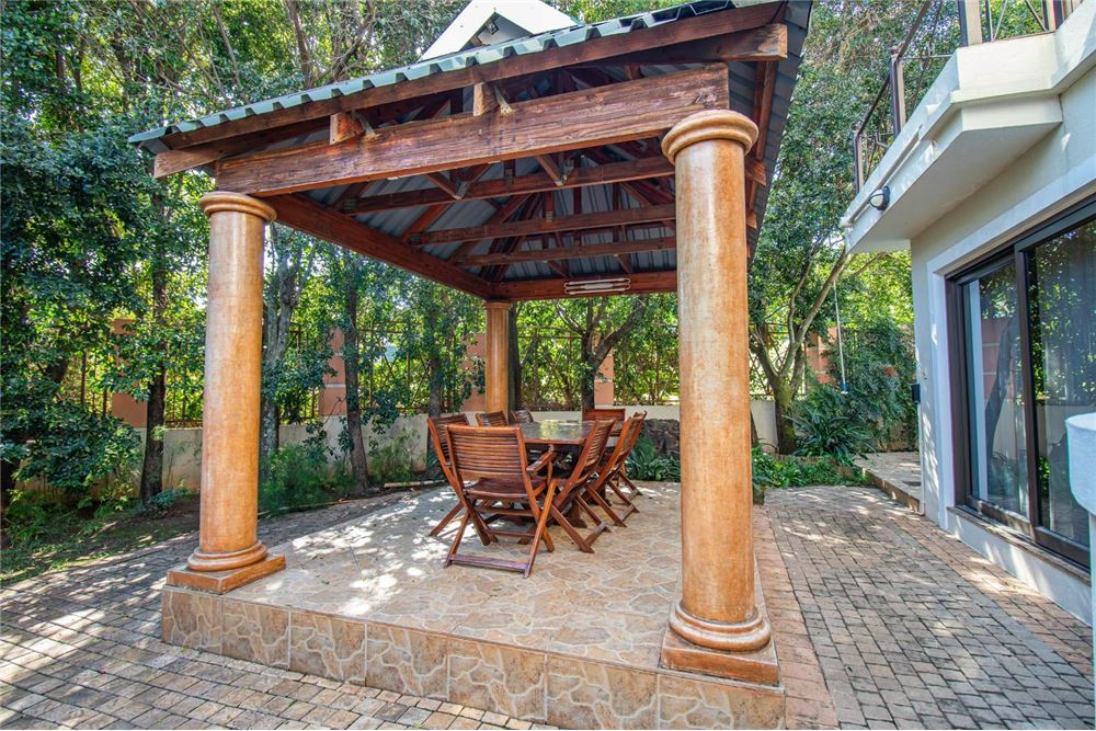 Residential - ਅਲੱਗ ਥਲੱਗ ਬਣਿਆ ਹੋਇਆ ਘਰ - Caribbean Beach, North West - South Africa - 39 - 1031416034-325