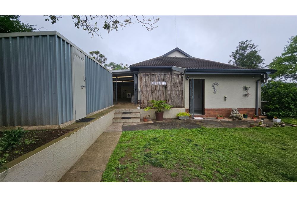 Elamine - Eramu - Hayfields, KwaZulu Natal - South Africa - 24 - 1031436004-370