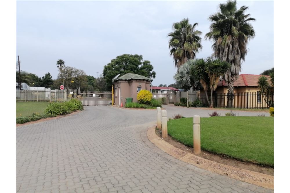 Residential - 공지 - Brits Central, North West - South Africa - 5 - 1031416046-63