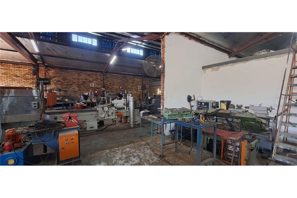 Comercial - Almacén - Vanderbijlpark CE 6, Gauteng - South Africa - 11 - 1031010001-10