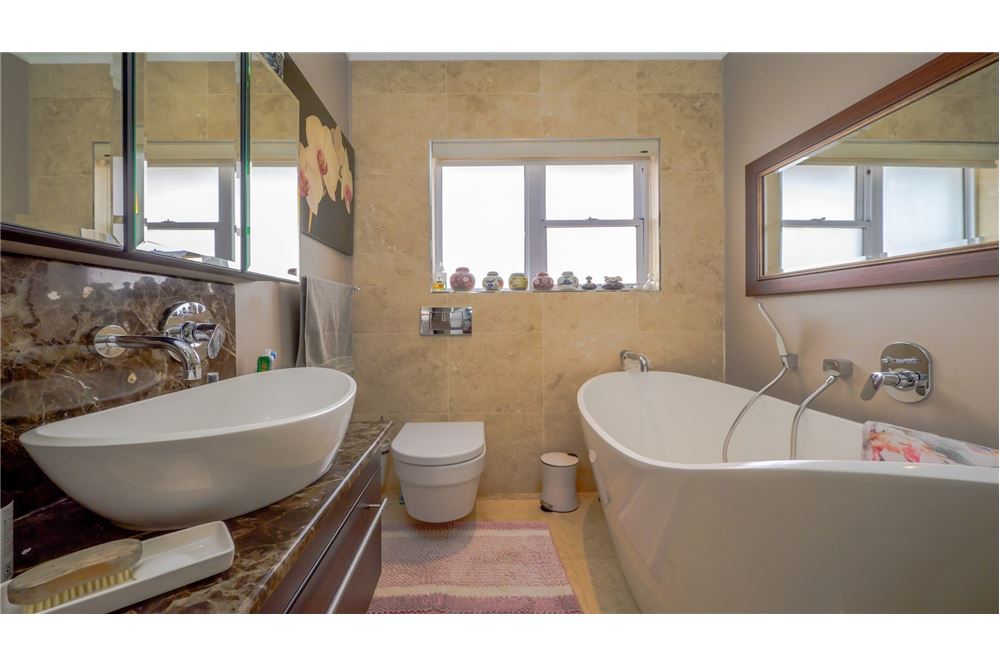 Residential - Byhus - Morningside, KwaZulu Natal - South Africa - 27 - 1031389006-962