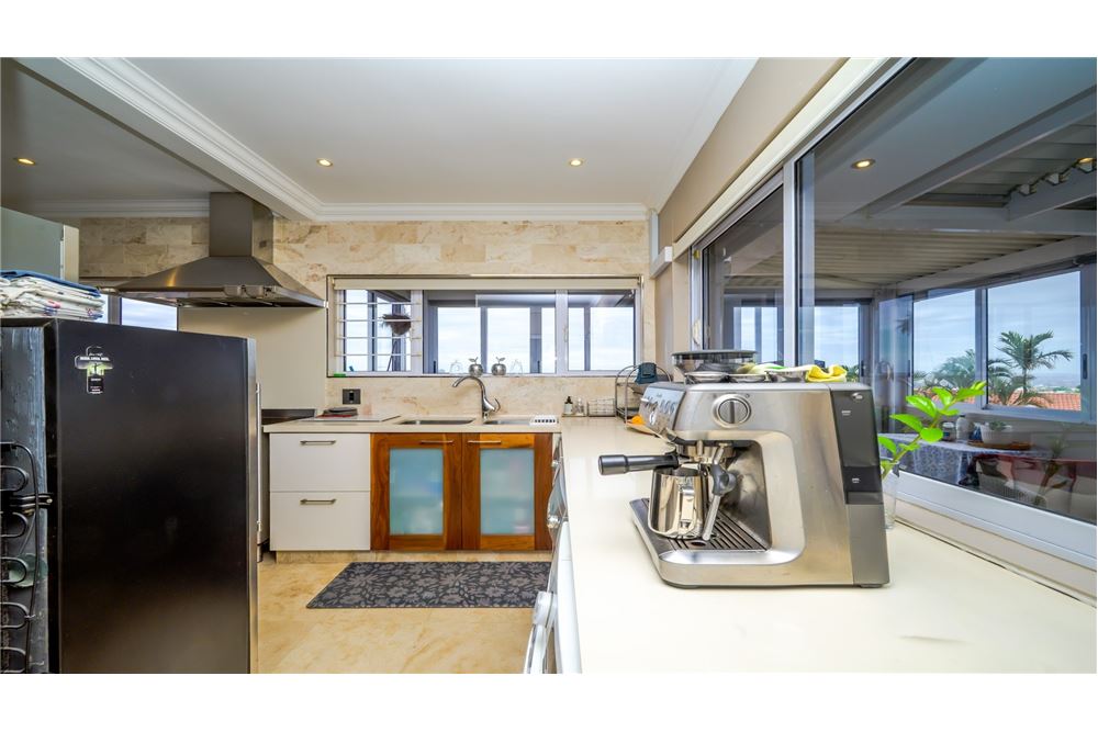 Residential - Byhus - Morningside, KwaZulu Natal - South Africa - 14 - 1031389006-962