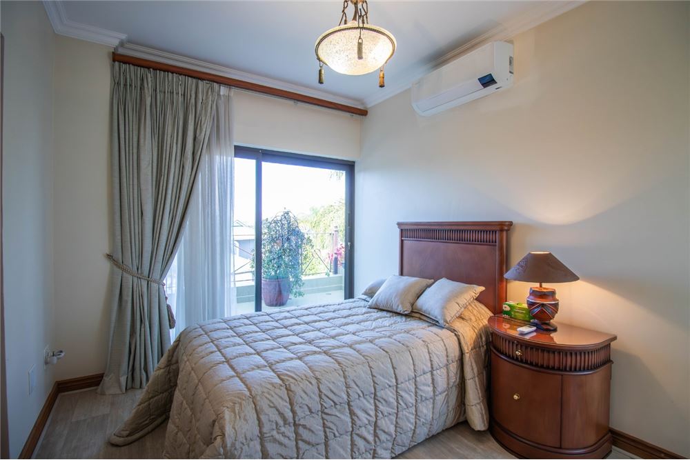 Residential - ਅਲੱਗ ਥਲੱਗ ਬਣਿਆ ਹੋਇਆ ਘਰ - Caribbean Beach, North West - South Africa - 20 - 1031416034-325