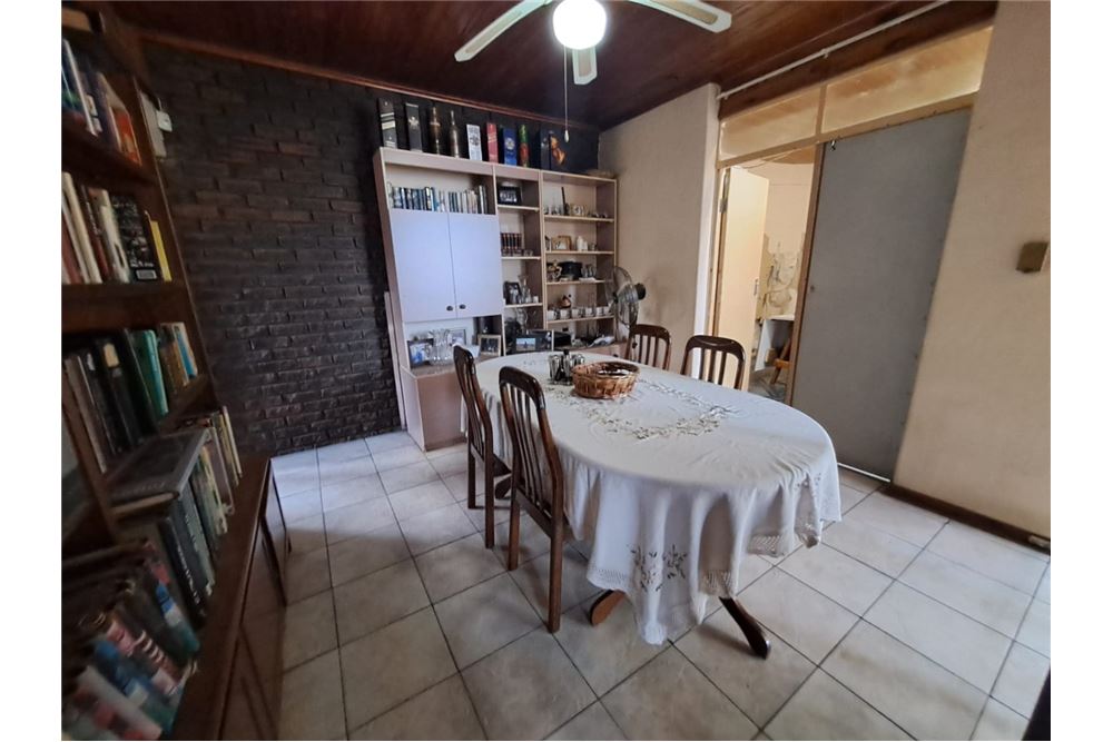 Residential - Hiša večstanovanjska - Brackenhurst, Gauteng - South Africa - 9 - 1031421032-350