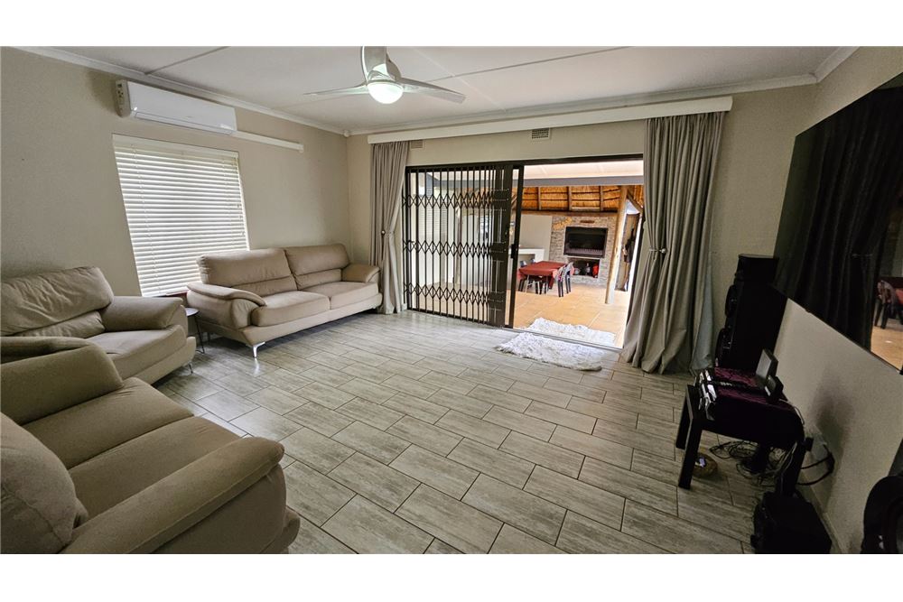 Elamine - Eramu - Hayfields, KwaZulu Natal - South Africa - 5 - 1031436004-370