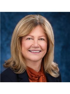 Anne McDaid - RE/MAX Hallmark Chay Realty