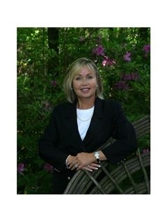 Rebecca L. Clark - RE/MAX Town & Country